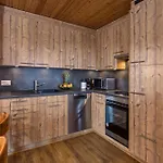 Schweizerhof 4 Apartamento Lenzerheide