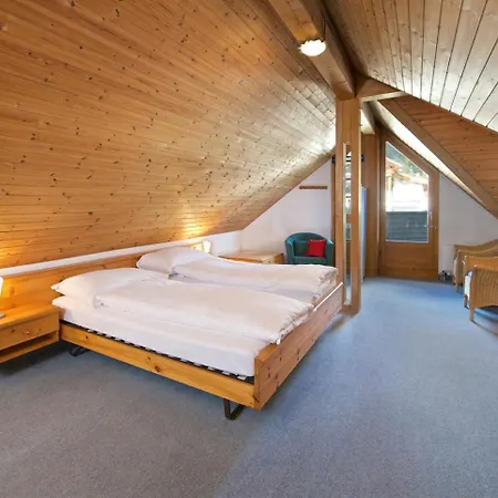 Schweizerhof Haus 4 Apartamento Lenzerheide