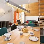 Schweizerhof 4 *